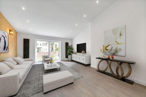 Open-Plan Lounge