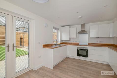 Winston Avenue, Borden, Sittingbourne photo 3