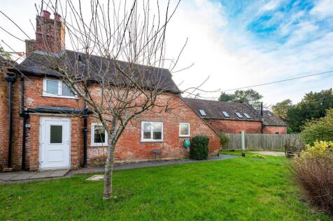 7 Kennels Lane-garden1.jpg