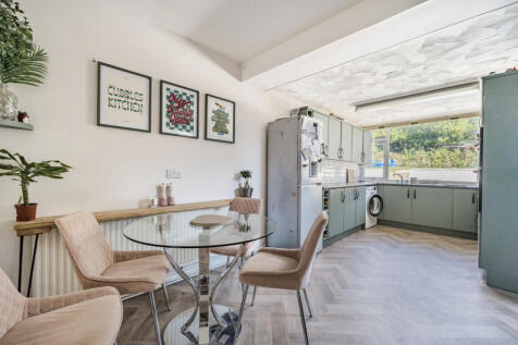 1336884-8-68a880c...