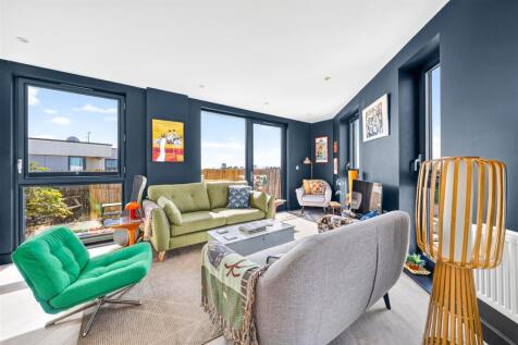 London, E17 - property photo