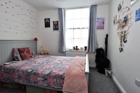 Bedroom One.JPG