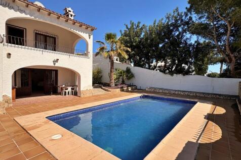 Property Image 1