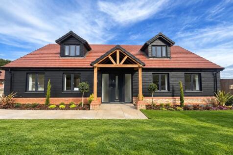 Plot 1 lawn CGI edited