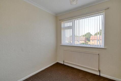 15 Lodge Lane-17.jpg