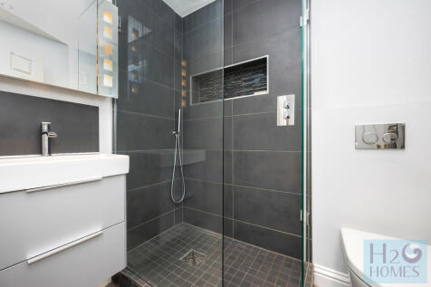 Collingwood Court...