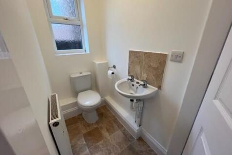 Woodview Road, Newhall photo 4