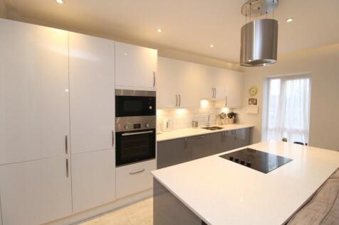 75B Kitchen