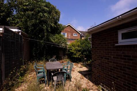 3brockenhurst_studen