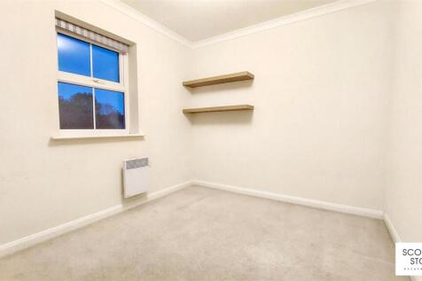 Alonso Close, Chellaston, Derby photo 4
