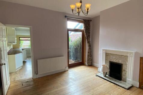 Mount Road, Heaton Norris, Stockport photo 5