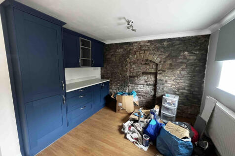 Highview Way, GL15 photo 4