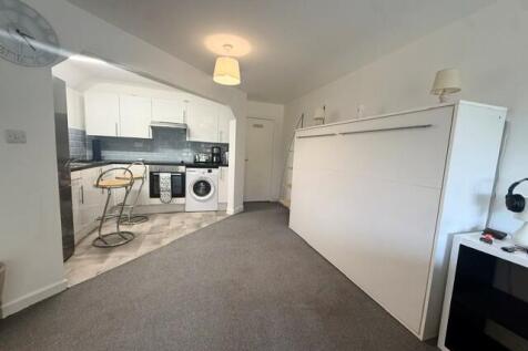 Kitchen/bedroom
