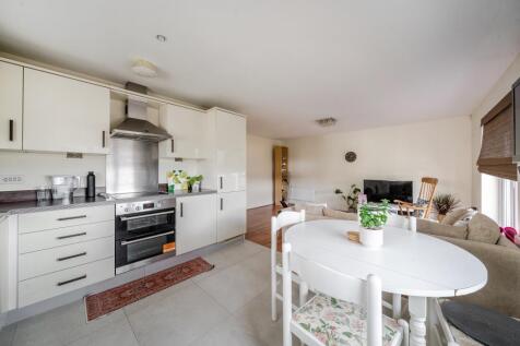 Reception/Kitchen