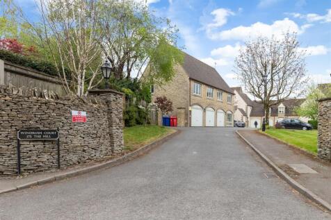 Windrush Court - Main Entrance.jpg