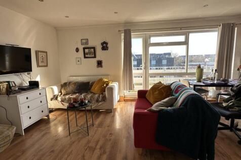 4 Bedroom Flat in M14 6XP