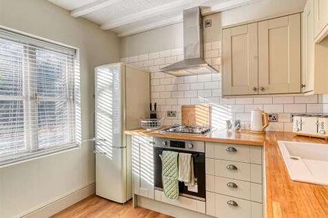 18 The Wharfage-7.jpg