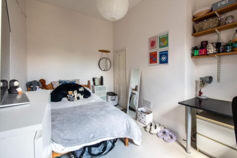 £140 pppw, Portland Road, NG7 4GP photo 4