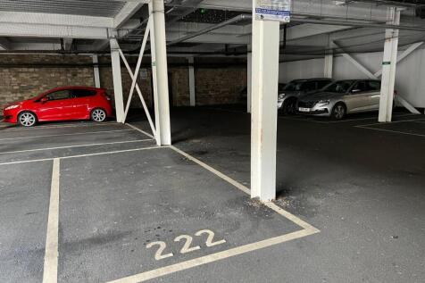 Parking.jpeg