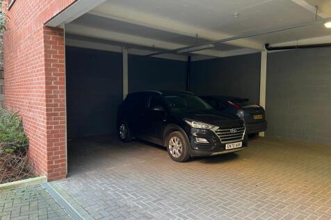 Parking.jpg