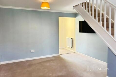 Kenneth Close, Cheltenham, Gloucestershire, GL53 photo 4