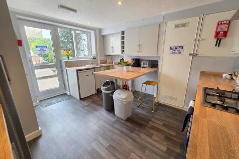 Wellesley Road, Eastbourne, East Sussex, BN21 photo 4