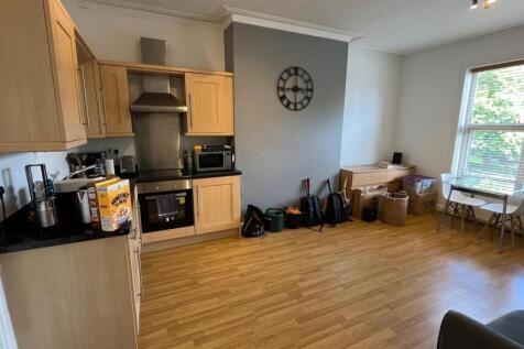 9 Street Lane, Roundhay, Leeds photo 3
