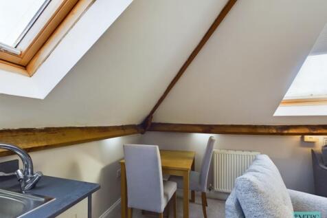 Hamilton Drive, West, York  photo 4