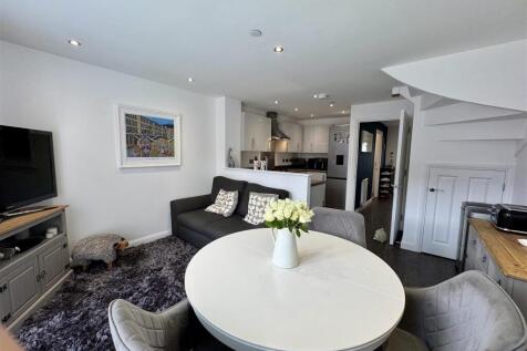 Open Plan Kitchen Dining Room