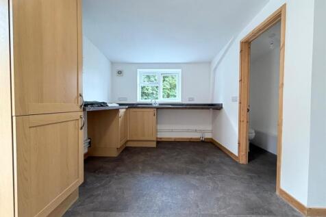 Whitnage Rd, Sampford Peverell, Tiverton photo 4