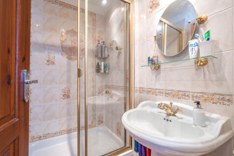 1370645-21-68fa74...