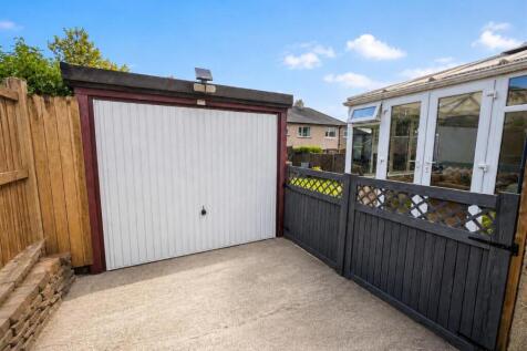new garage .jpeg