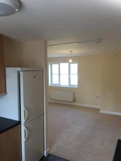 Savernake Drive, Corby, Northamptonshire, NN18 photo 4