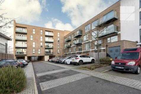 Flat 39 Furrow House_0033.jpg