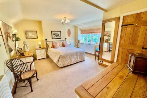 PHOTO-2024-08-20-17-40-17 (29).jpg