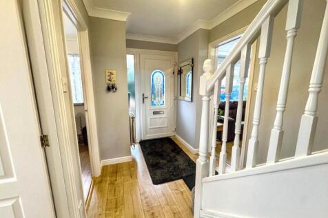 A  HALWAY (1)