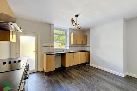 Kitchen/Dining Ar...