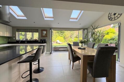 LIVING DINING KITCHEN