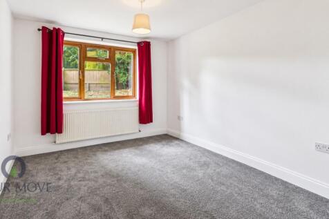 Mayplace Road East, Bexleyheath, Kent, DA7 photo 3