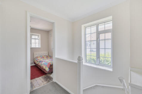 1321698-12-6871028b2c282