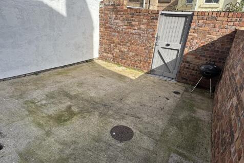 Outside - Rear