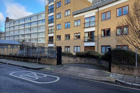 02 For Sale Parking Space Graham Road N1 www.islin
