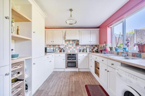 Kitchen.jpg