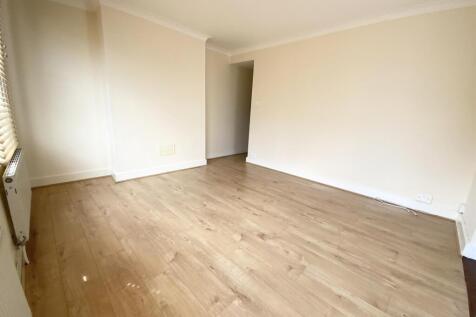 Bedford Road, Southborough photo 3