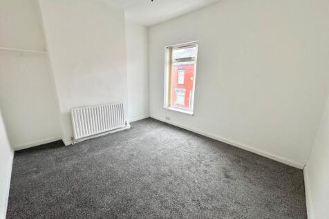 Dentwood Road, L8 photo 5