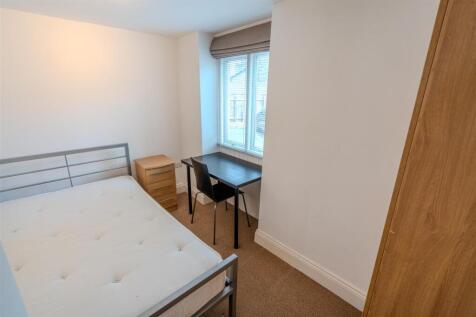 Apartment 3, 307 Western Bank Sheffield photo 3