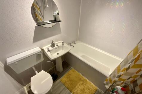 Bathroom.jpeg