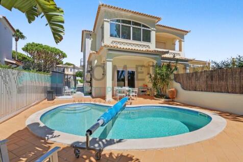 For sale - 5-bedroom villa - Vilamoura - Hometown Properties
