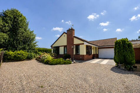 FRONT EXT. 1