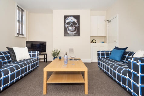 20 Burchett Grove, Woodhouse, Leeds, LS6 2JA photo 4
